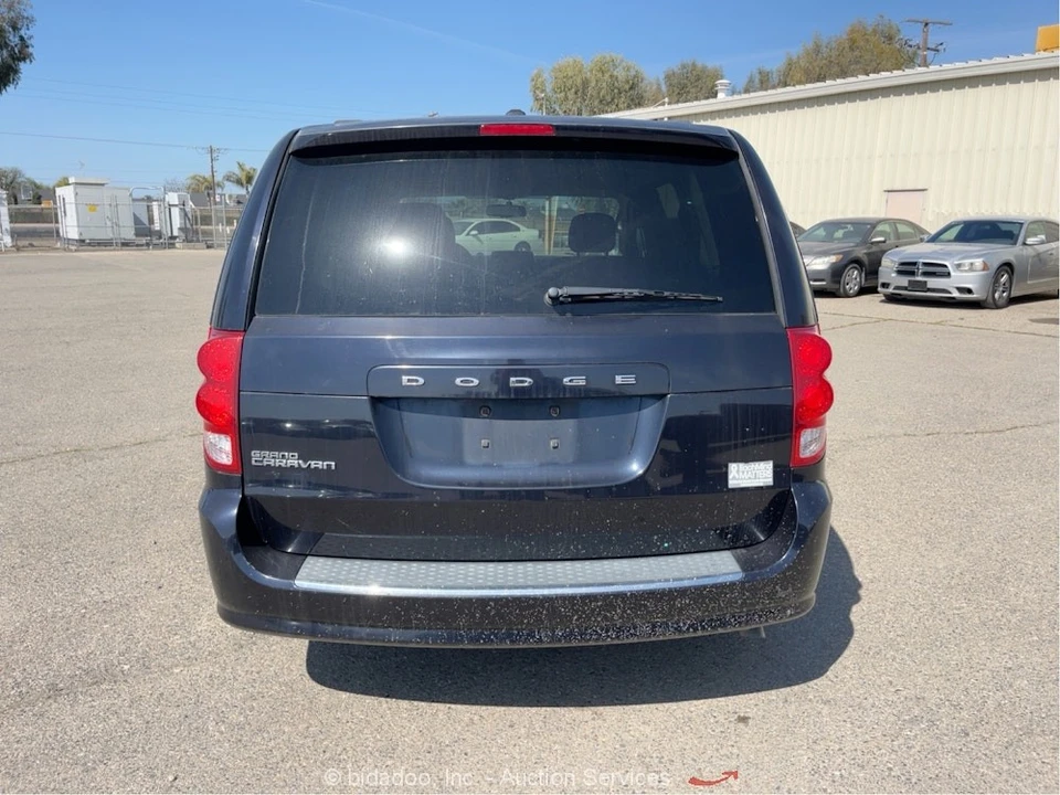 2011 Dodge Caravan - Image 8 of 12