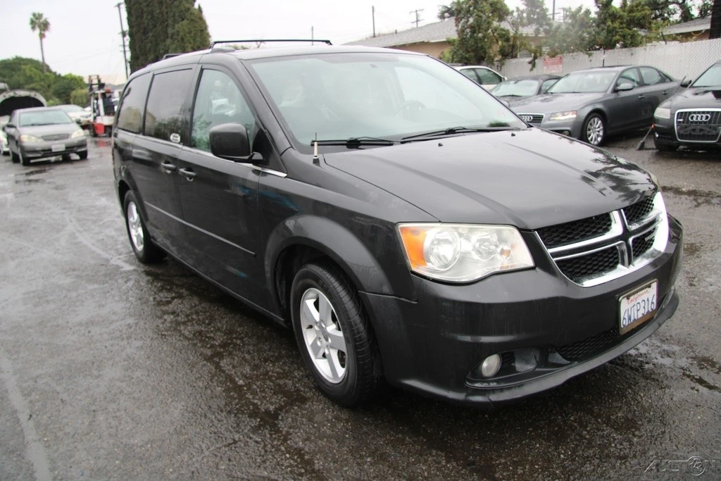 2011 Dodge Caravan - Image 7 of 21