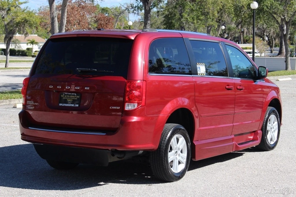 2011 Dodge Caravan - Image 15 of 21