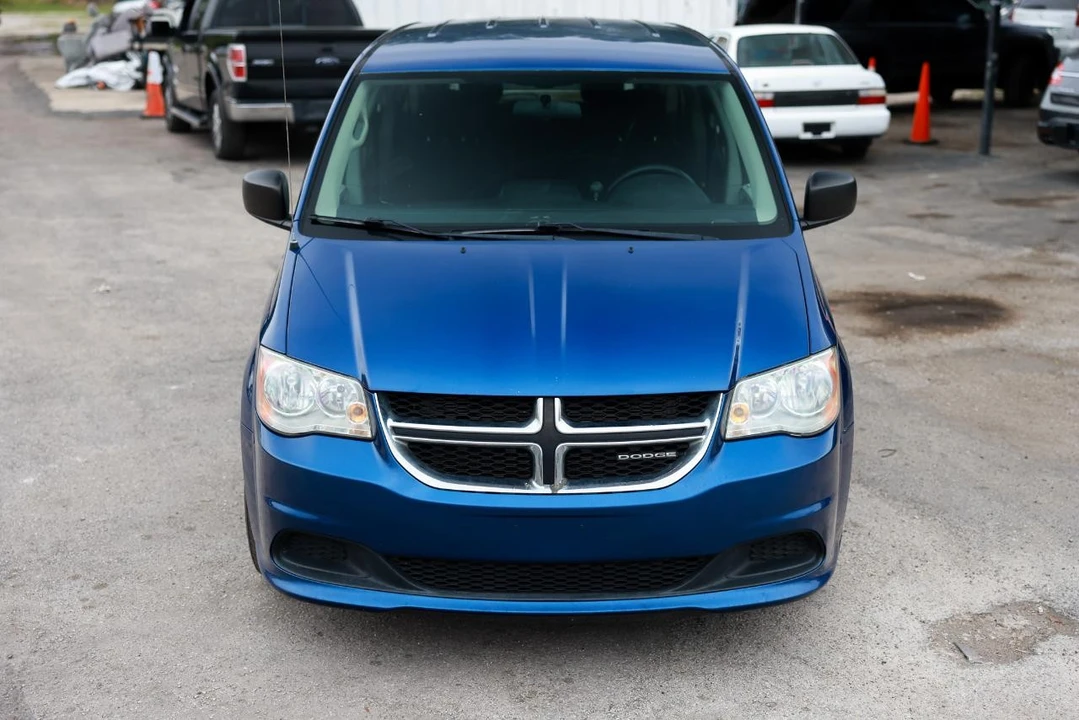 2011 Dodge Caravan - Image 19 of 21