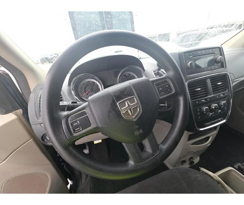 2011 Dodge Caravan - Image 12 of 12
