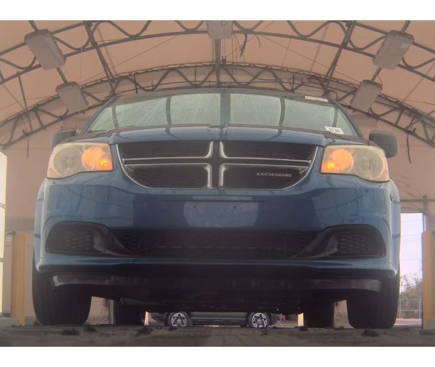 2011 Dodge Caravan - Image 3 of 12