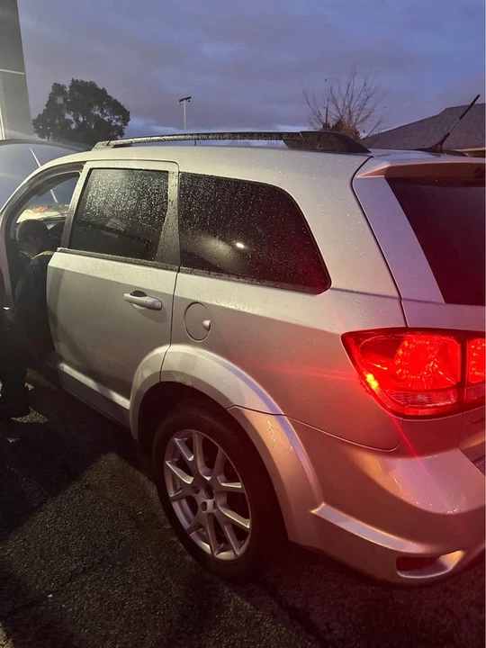 2011 Dodge Journey - Image 3 of 5