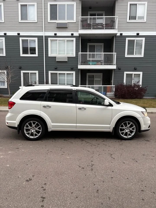 2011 Dodge Journey - Image 4 of 9