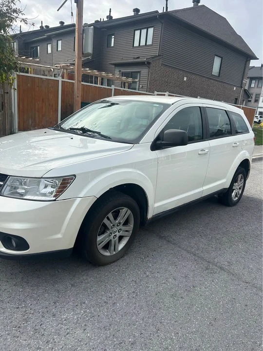 2011 Dodge Journey - Image 2 of 4