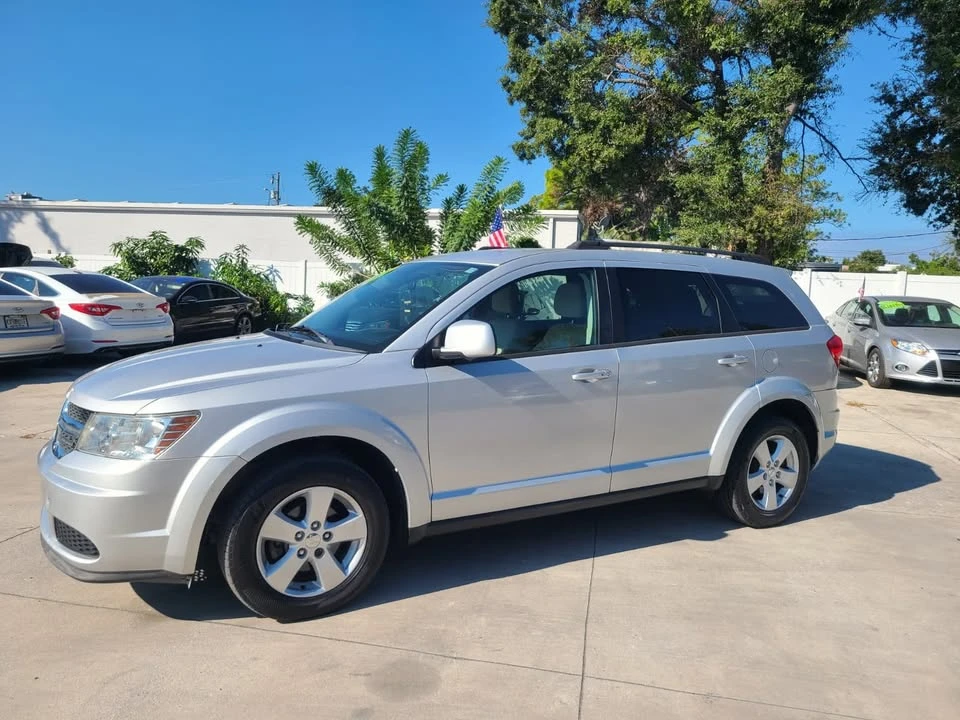 2011 Dodge Journey - Image 3 of 13