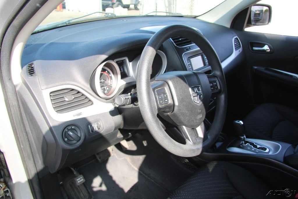 2011 Dodge Journey - Image 15 of 21