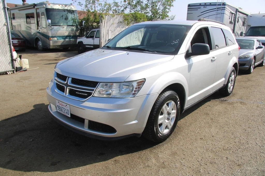 2011 Dodge Journey - Image 2 of 21