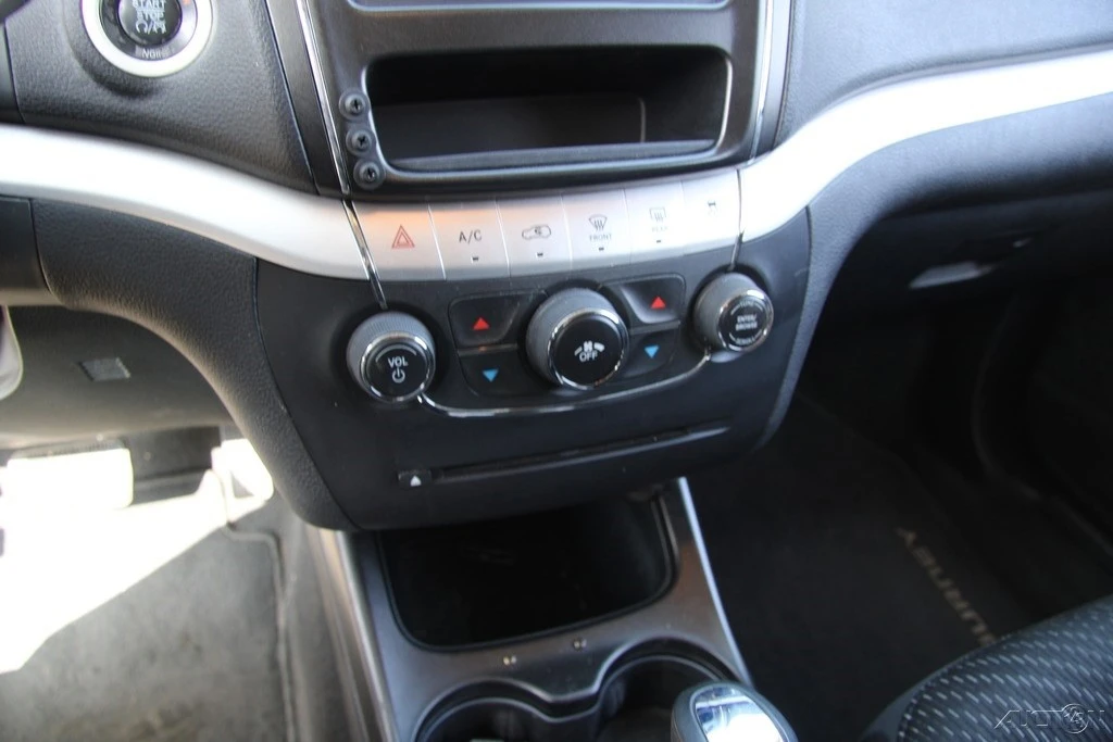 2011 Dodge Journey - Image 19 of 21