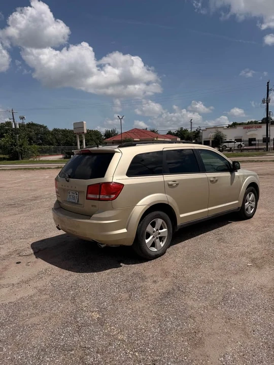 2011 Dodge Journey - Image 3 of 8