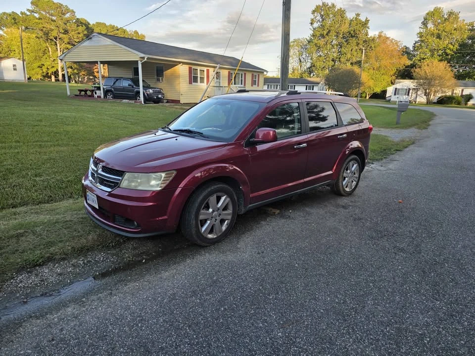 2011 Dodge Journey - Image 2 of 2