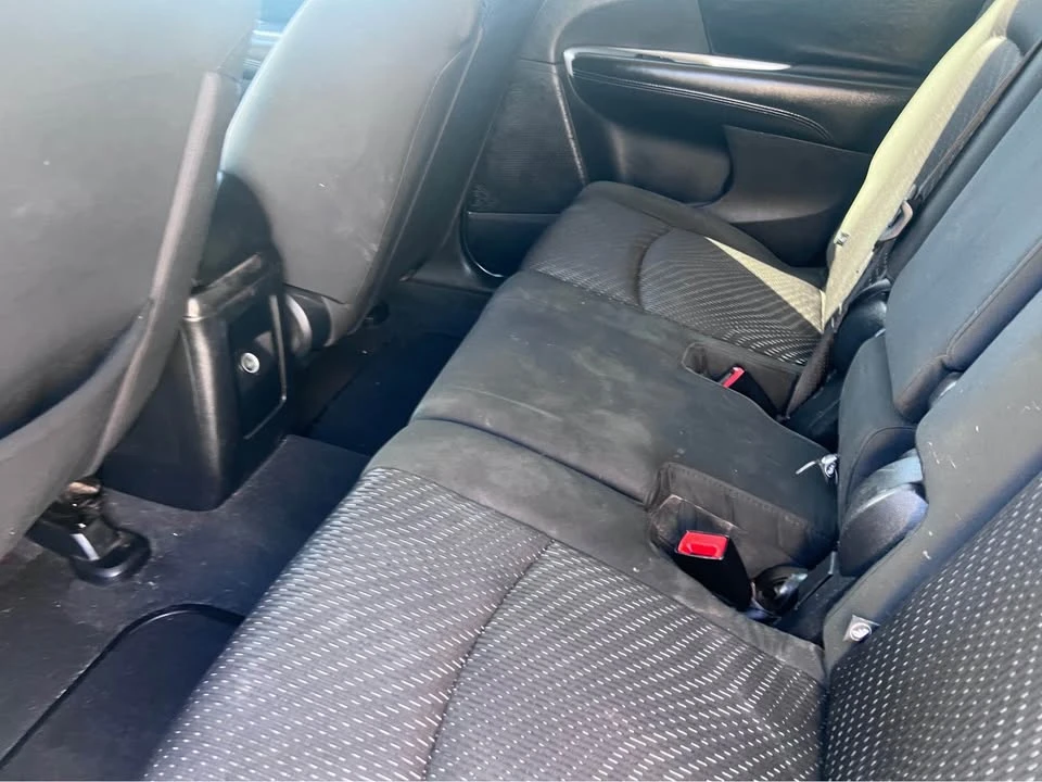 2011 Dodge Journey - Image 7 of 17