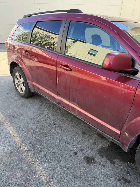 2011 Dodge Journey - Image 2 of 2