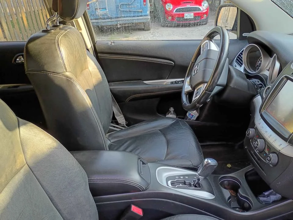 2011 Dodge Journey - Image 6 of 17