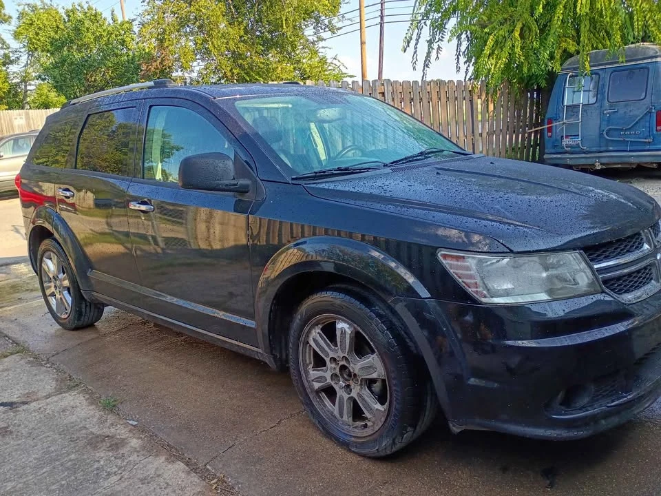 2011 Dodge Journey - Image 9 of 17