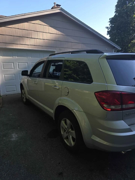 2011 Dodge Journey - Image 4 of 16