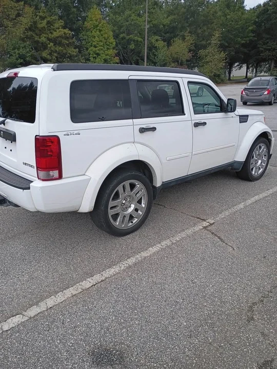 2011 Dodge Nitro - Image 3 of 8