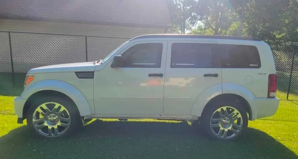 2011 Dodge Nitro - Image 4 of 8