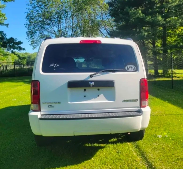 2011 Dodge Nitro - Image 3 of 8