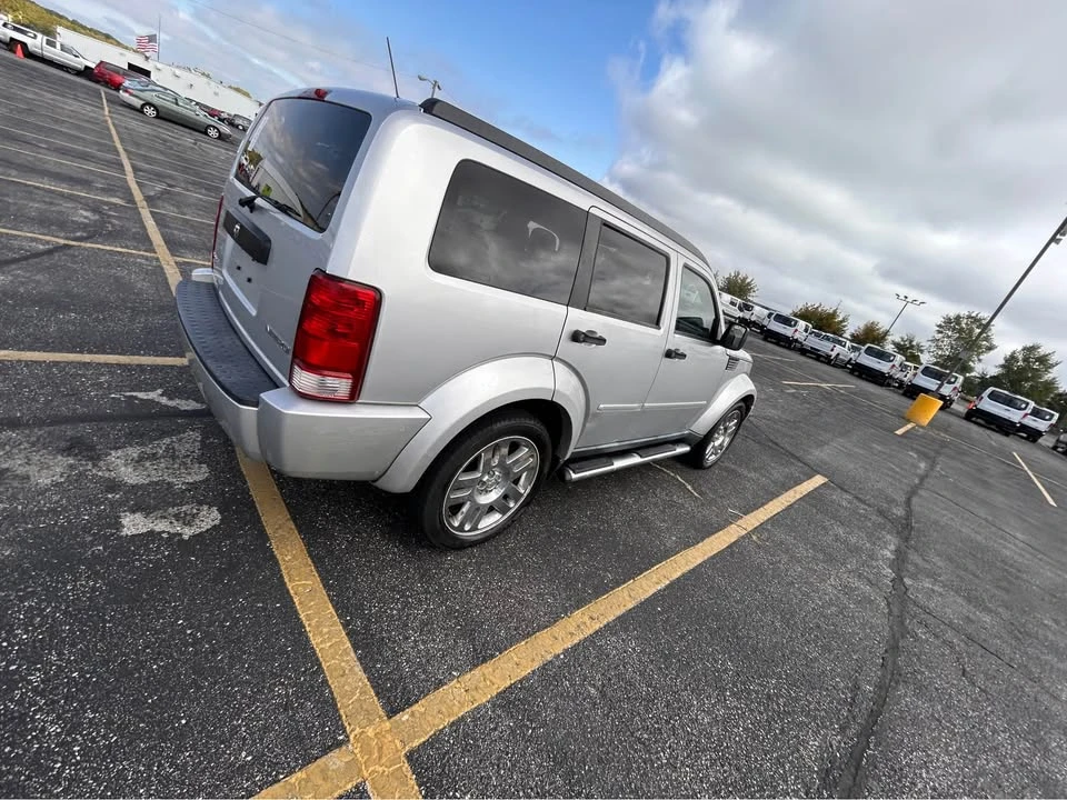 2011 Dodge Nitro - Image 4 of 9