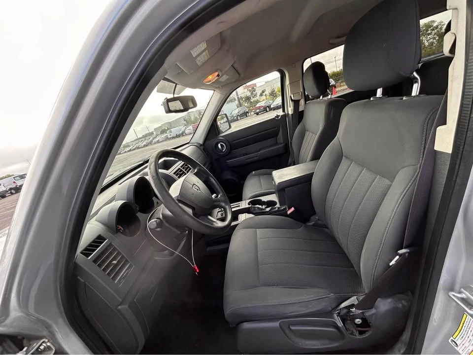 2011 Dodge Nitro - Image 7 of 9