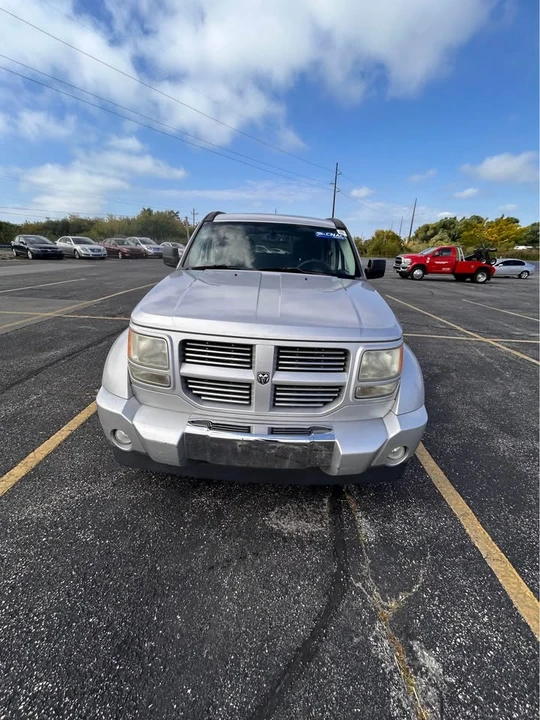 2011 Dodge Nitro - Image 2 of 9