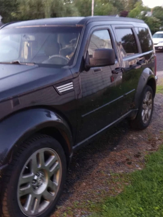 2011 Dodge Nitro - Image 4 of 4