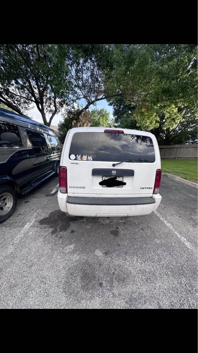 2011 Dodge Nitro - Image 4 of 4