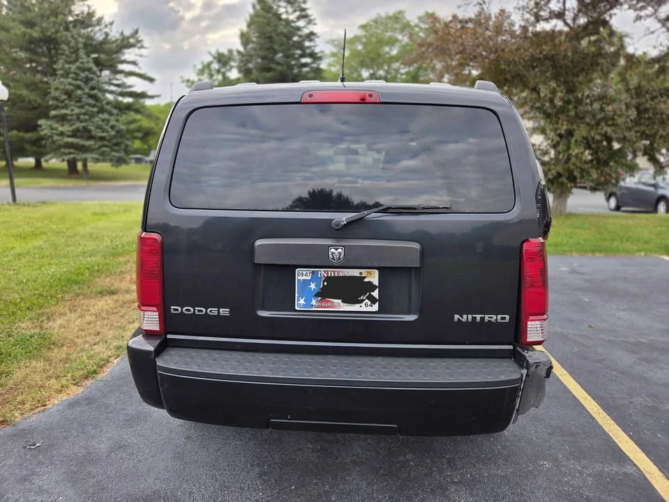 2011 Dodge Nitro - Image 4 of 10