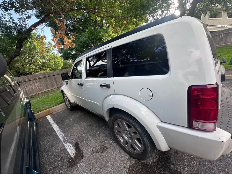 2011 Dodge Nitro - Image 3 of 4