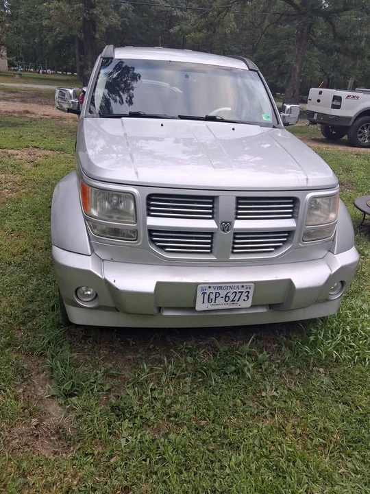 2011 Dodge Nitro - Image 3 of 5
