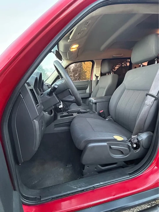2011 Dodge Nitro - Image 11 of 15