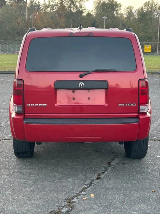 2011 Dodge Nitro - Image 8 of 15