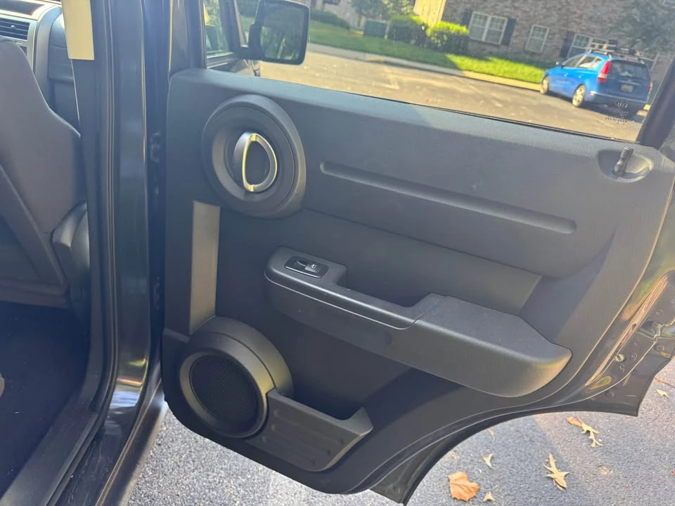 2011 Dodge Nitro - Image 6 of 10