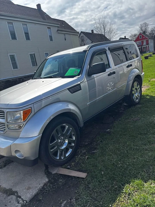 2011 Dodge Nitro - Image 11 of 13