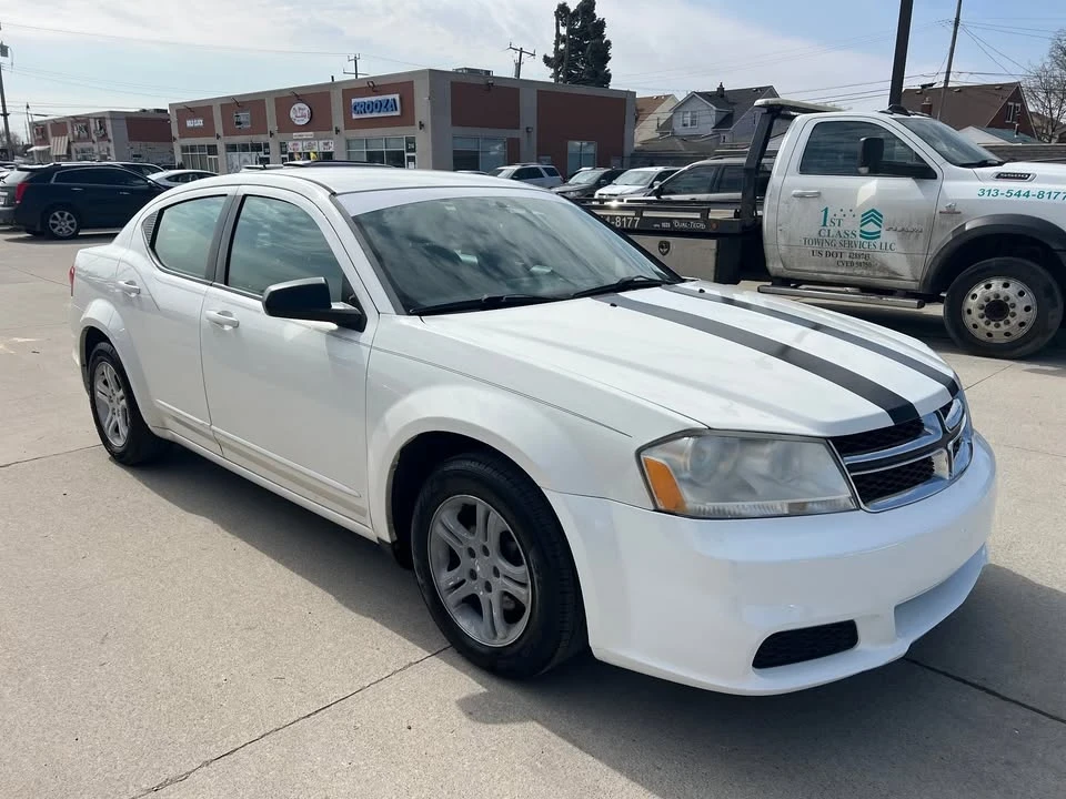 2011 Dodge Avenger Sedan - Image 3 of 9