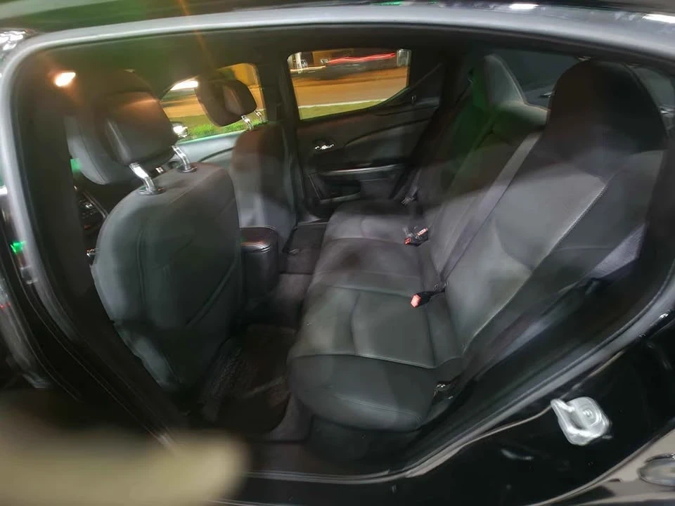 2011 Dodge Avenger Sedan - Image 8 of 10