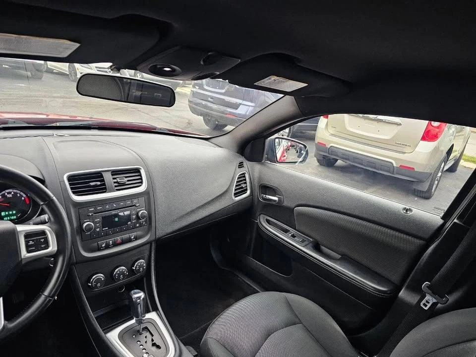 2011 Dodge Avenger Sedan - Image 9 of 10