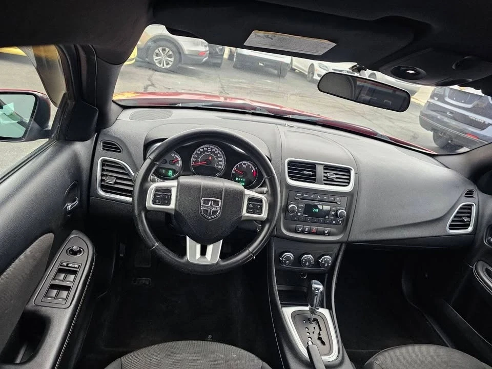 2011 Dodge Avenger Sedan - Image 8 of 10