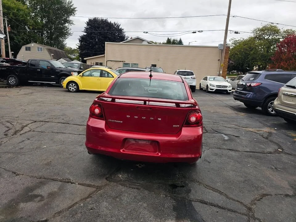 2011 Dodge Avenger Sedan - Image 3 of 10