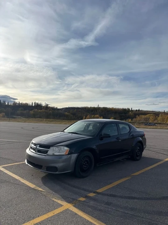 2011 Dodge Avenger Sedan - Image 4 of 8