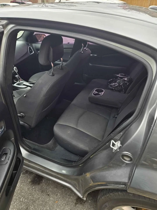 2011 Dodge Avenger Sedan - Image 5 of 5