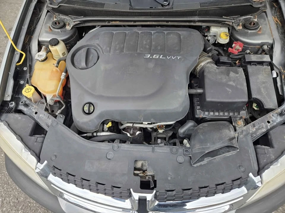 2011 Dodge Avenger Sedan - Image 4 of 5