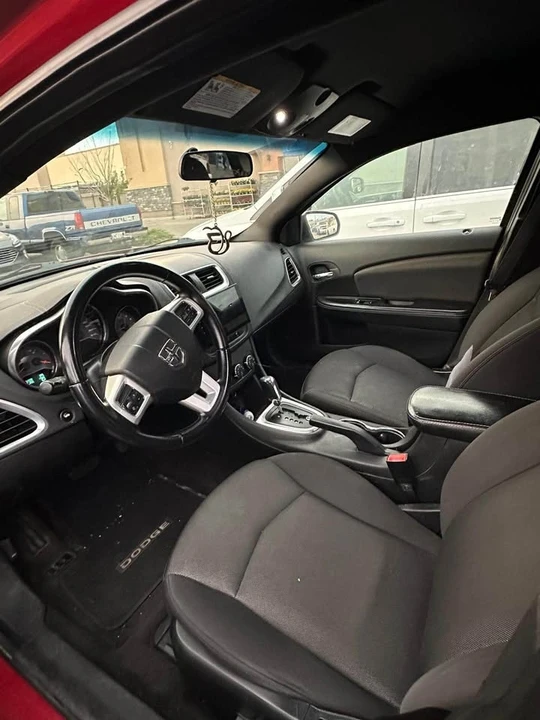 2011 Dodge Avenger Sedan - Image 6 of 7