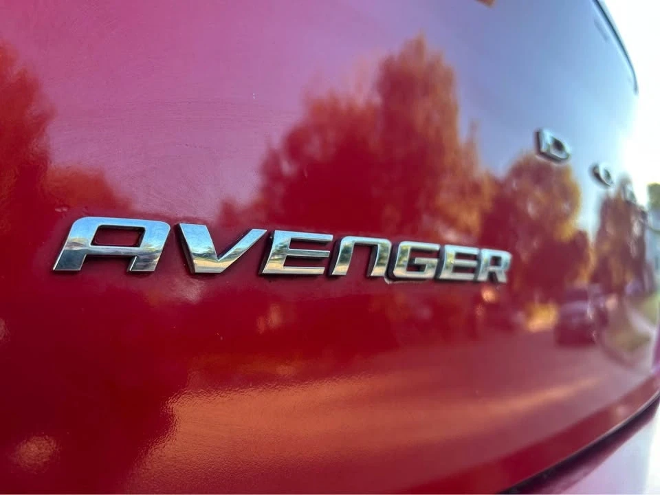 2011 Dodge Avenger Sedan - Image 7 of 7