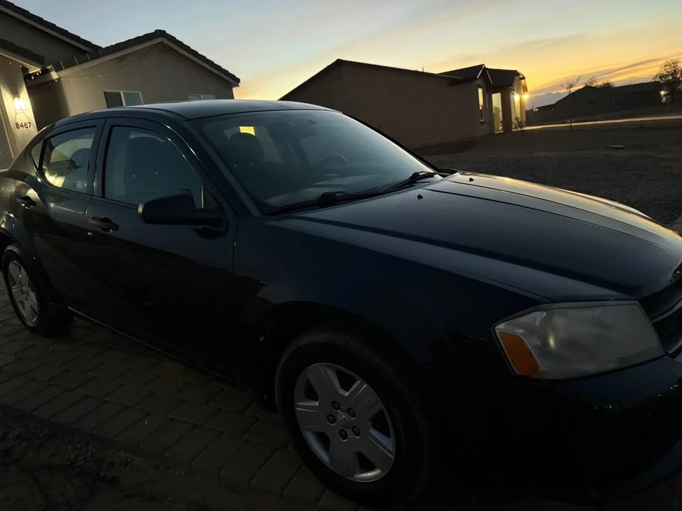 2011 Dodge Avenger Sedan - Image 2 of 5