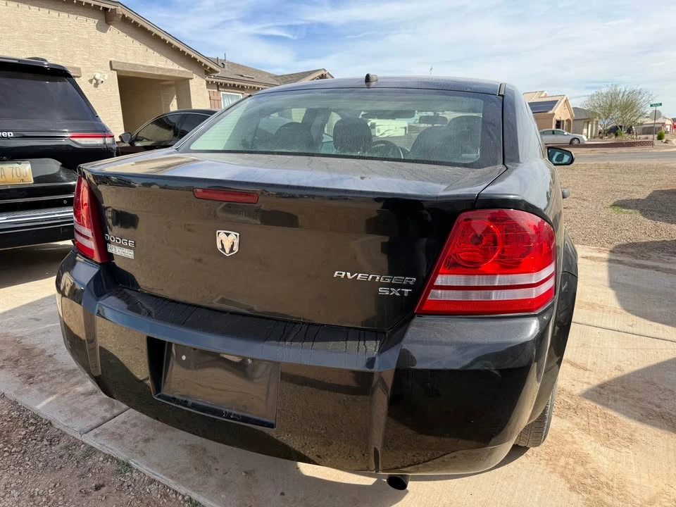 2011 Dodge Avenger Sedan - Image 3 of 5