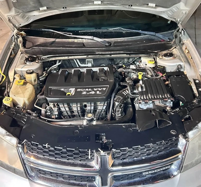 2011 Dodge Avenger Sedan - Image 3 of 6
