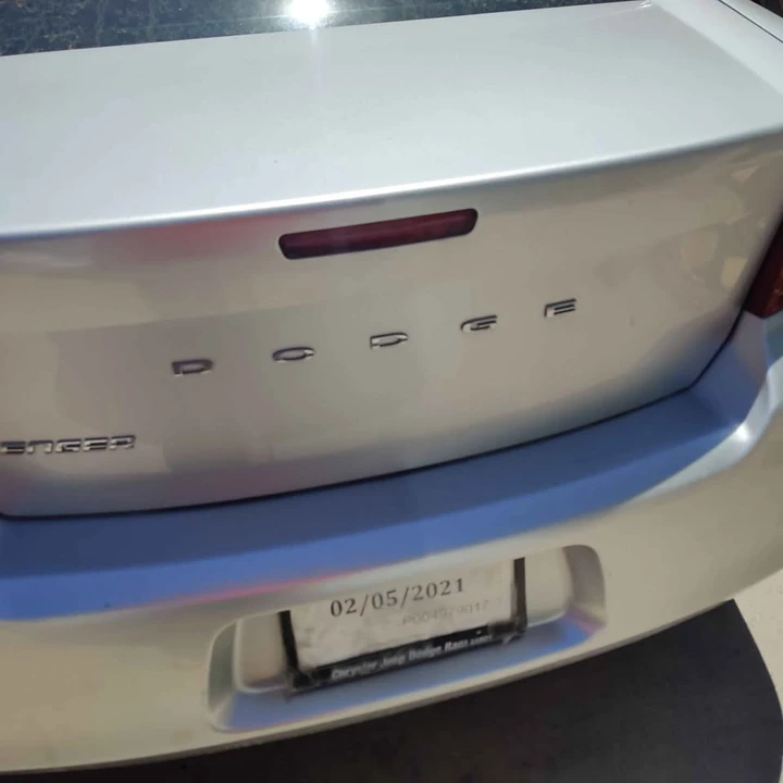 2011 Dodge Avenger Sedan - Image 5 of 9