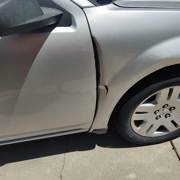 2011 Dodge Avenger Sedan - Image 7 of 9
